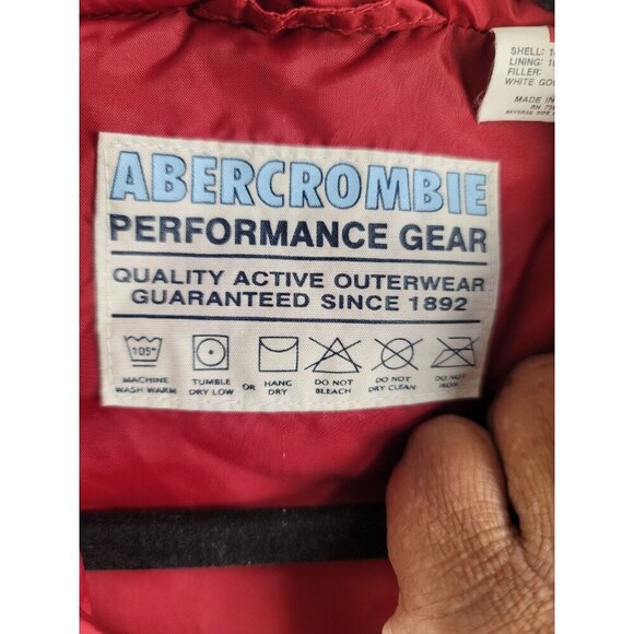 Vintage Abercrombie Puffer Vest Red & White Zipper Closure Size M - Picture 11 of 15
